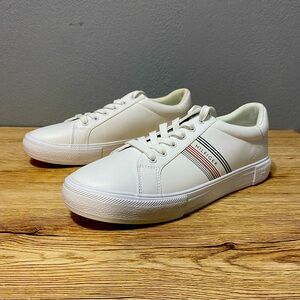 Tommy Hilfiger women's Andrei Casual Lace Up Sneakers Size:10